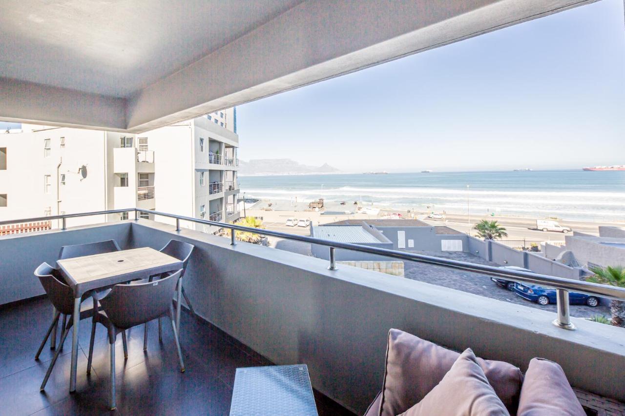 Infinity Self Catering Apartments Bloubergstrand Exterior photo