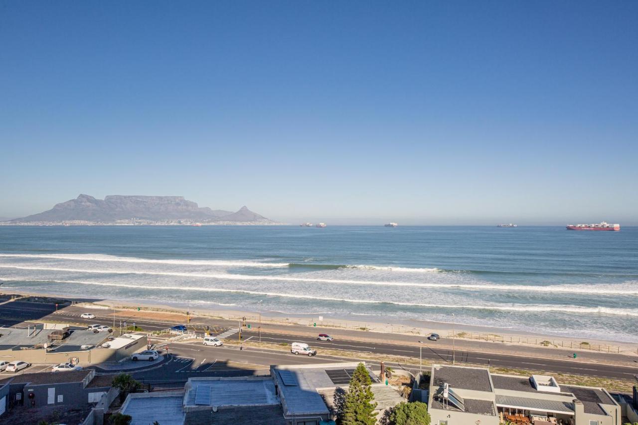 Infinity Self Catering Apartments Bloubergstrand Exterior photo